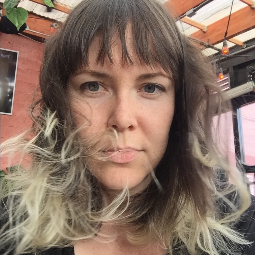 Meet your Posher, Amanda
